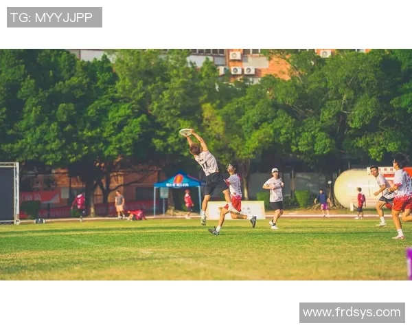 飞盘战术解析:南京飞盘队如何在防守与反击中取得优势 飞盘战术解析:南京飞盘队如何在防守与反击中取得优势